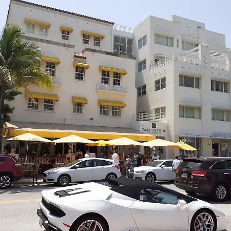 Casa Grande Apartments 206